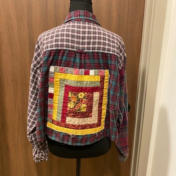 AMERICAN EAGLE Women Cozy Cabin Cropped Flannel Size Large Plaid Upcycled Grunge - Picture 6 of 14